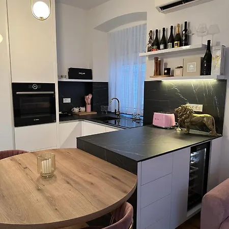 アパート Apartma Sarah's Happy Place ブレッド