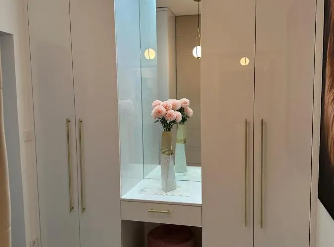 公寓 Apartma Sarah's Happy Place